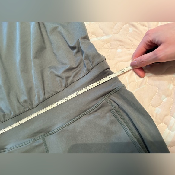 Sweaty Betty Gary 27 Racerback Jumpsuit in Gray Size Medium - Picture 4 of 9